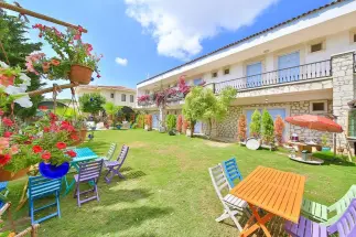 Alasonya Otel Alaçatı By Lamira